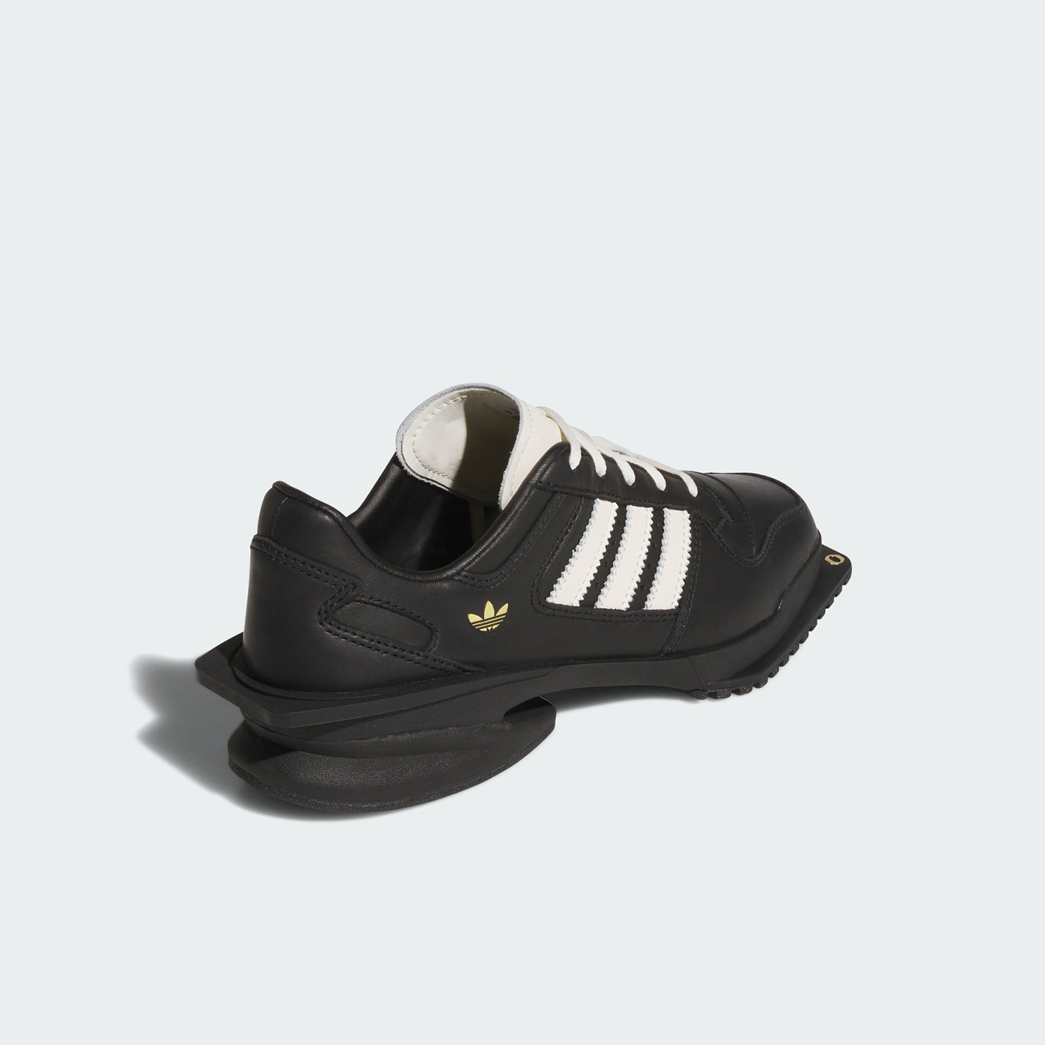 Adidas Authentic Three Leaves  - Running Gear Adidas recension och pris