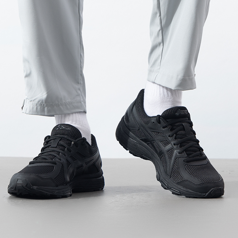 Asics Men's Shoes Jog 100t (4E - Running Gear Asics recension och pris