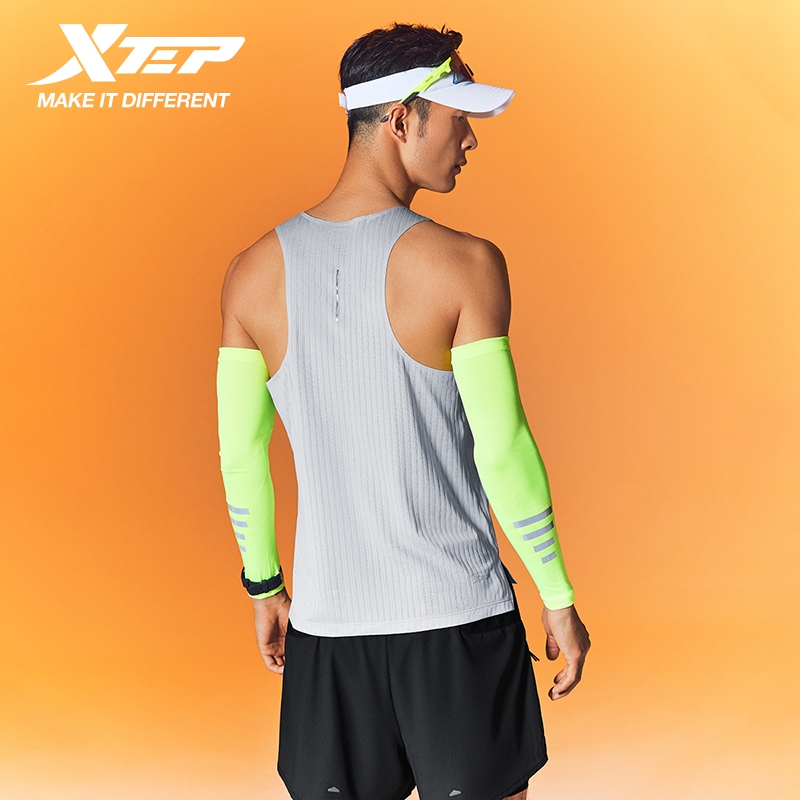 Xtep 2000km PRO Vest For Men 2 - Running Hydration Vest recension och pris