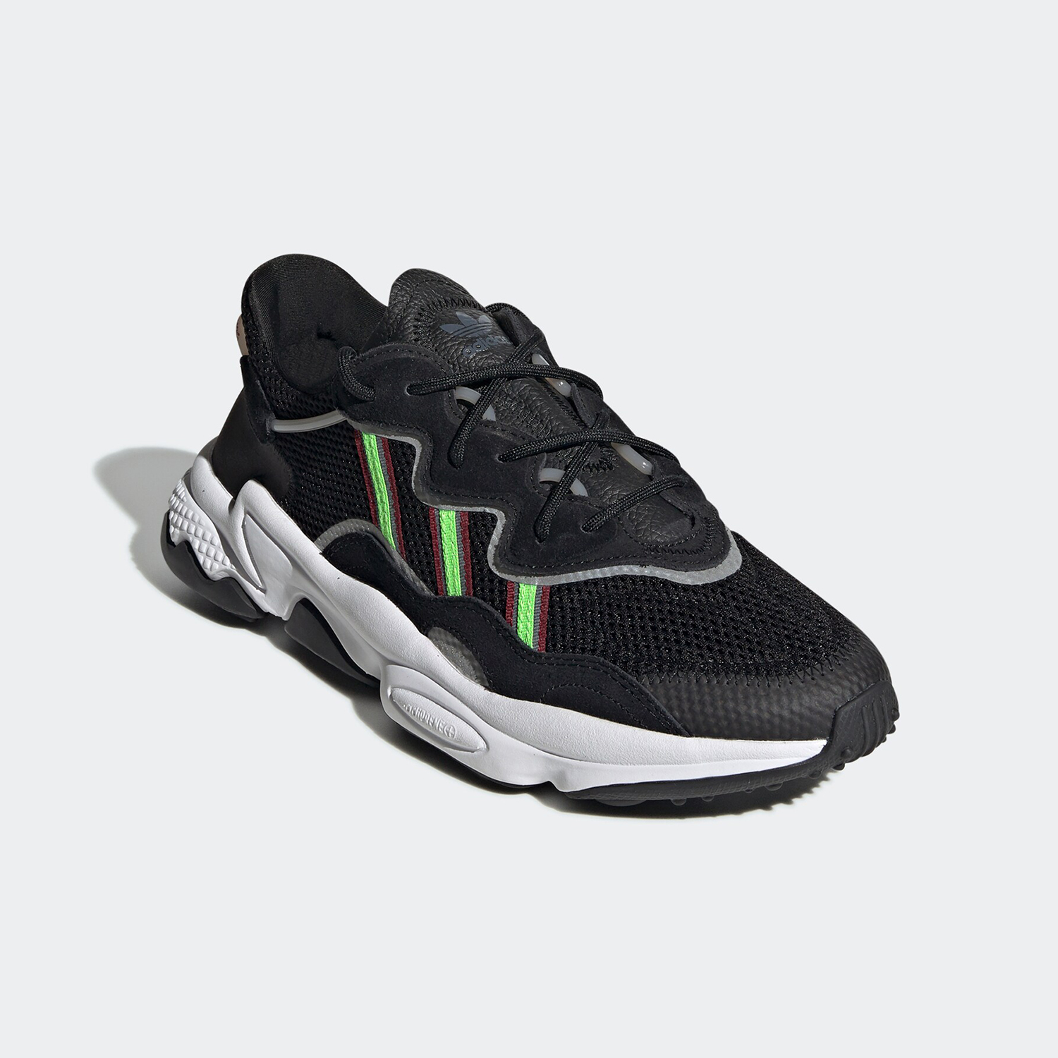 Adidas genuine clover OZWEEGO  - Running Gear Adidas recension och pris